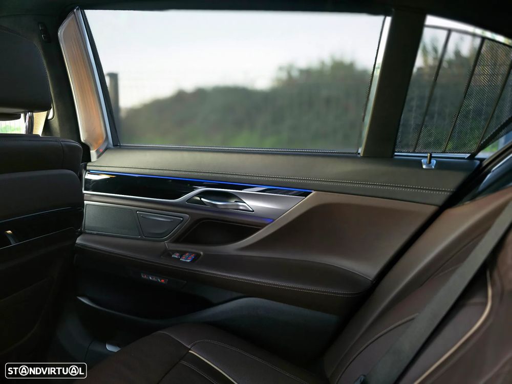 BMW 740 Le xDrive iPerformance Pack M - 46