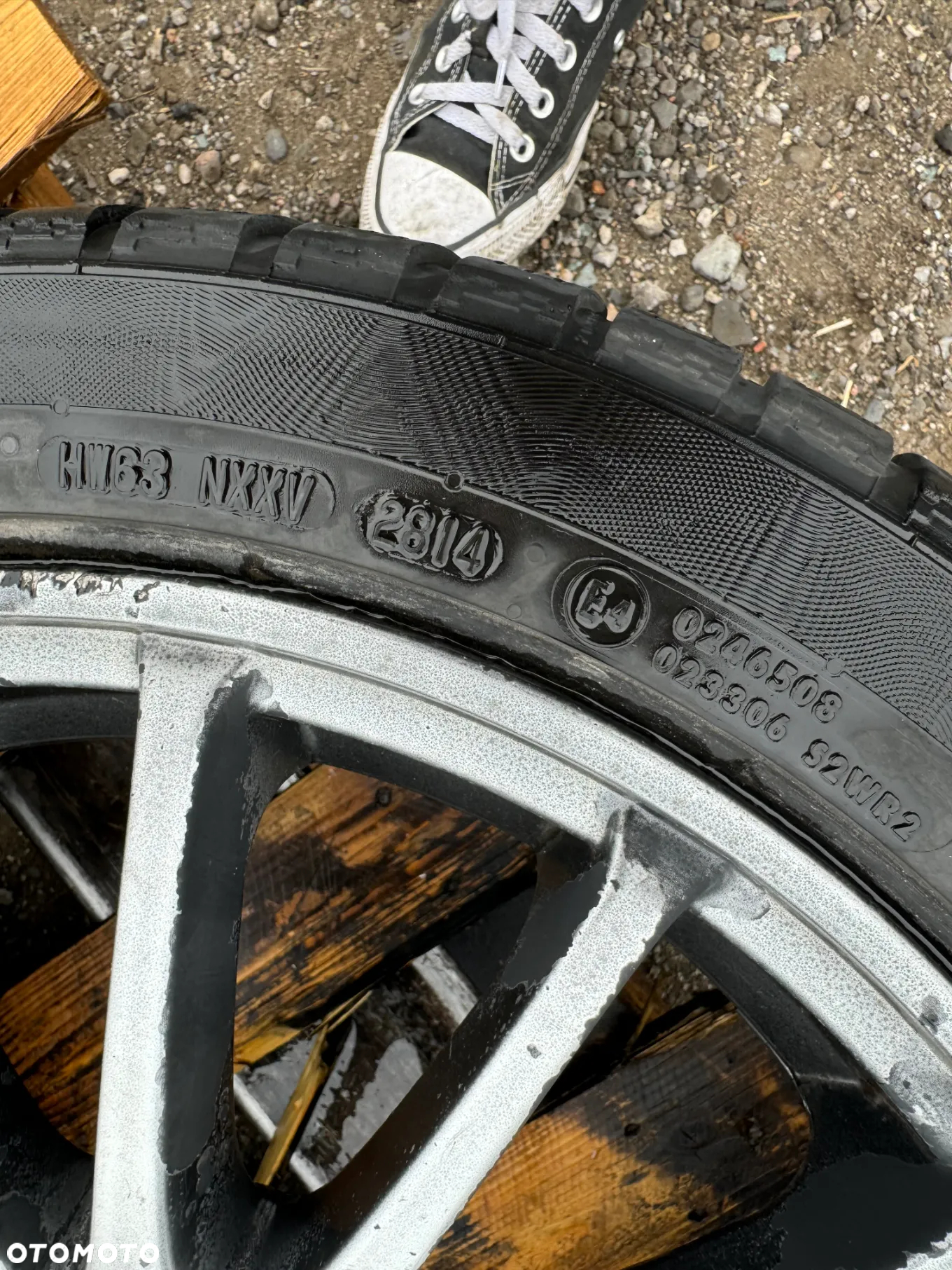 KOMPLET KÓŁ KOŁO KOŁA AEZ 17 215 / 45 17 - 6