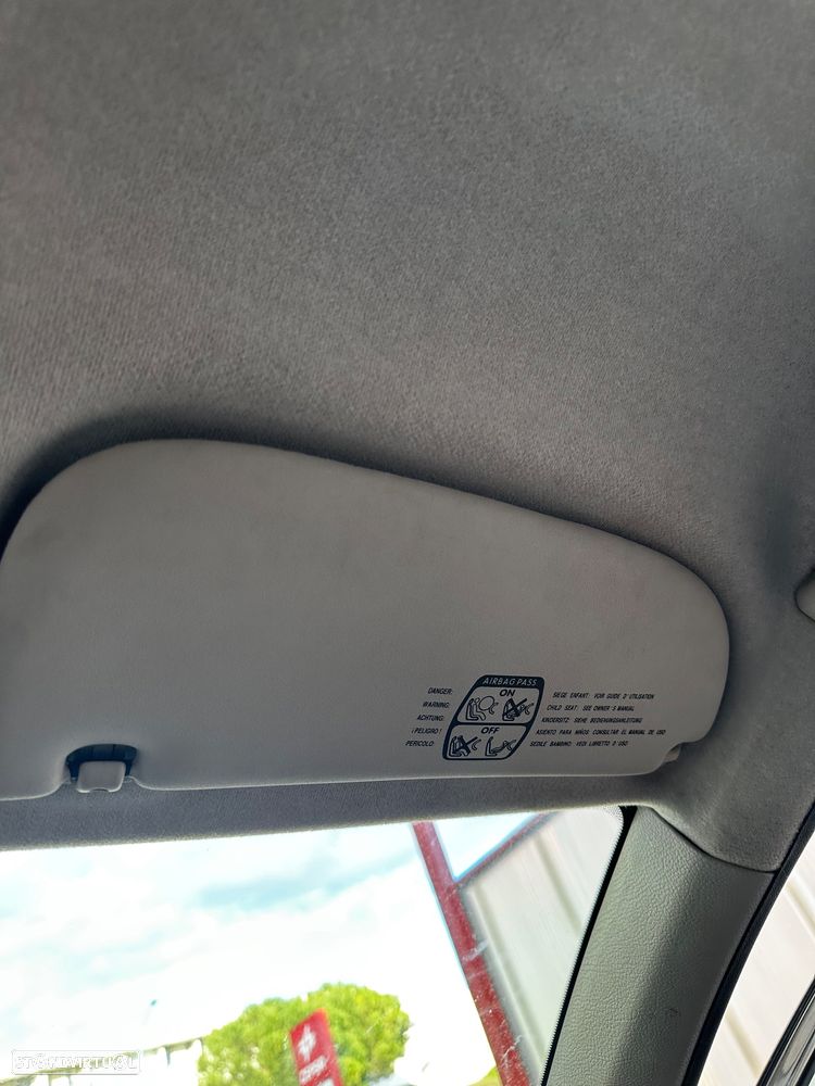 Peugeot 206 1.1 XT - 22