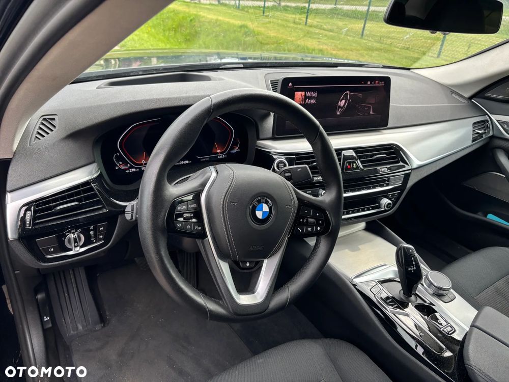 BMW Seria 5 530i xDrive Luxury Line sport - 12
