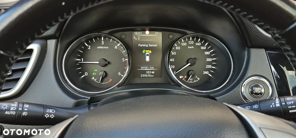 Nissan Qashqai 1.6 DCi Tekna+ - 25