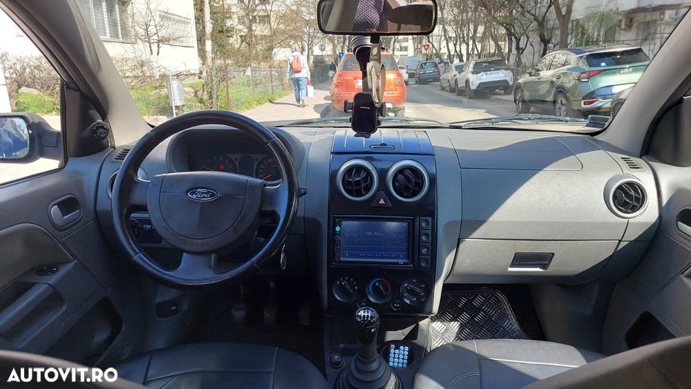 Ford Fusion 1.6 Comfort - 7