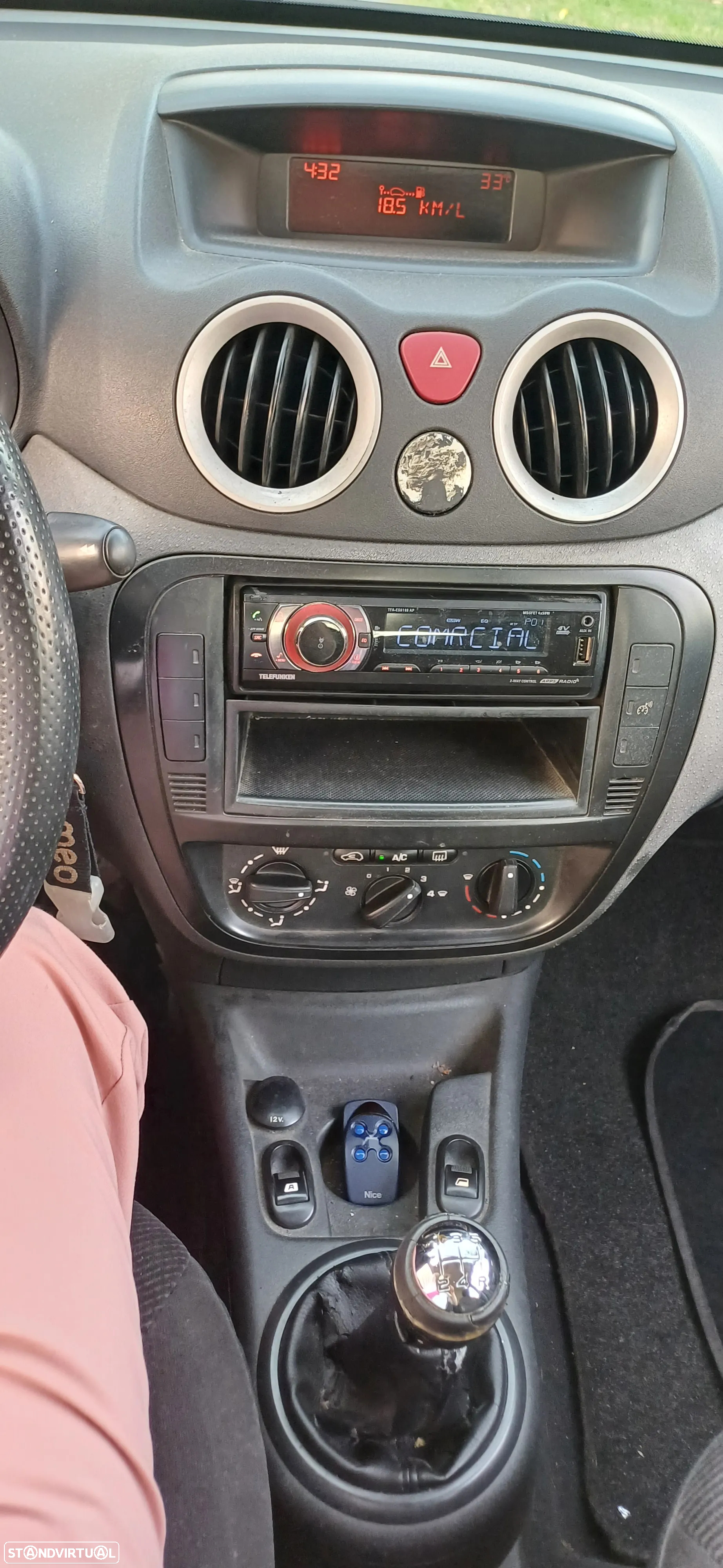 Citroën C3 1.4 HDi Exclusive - 12