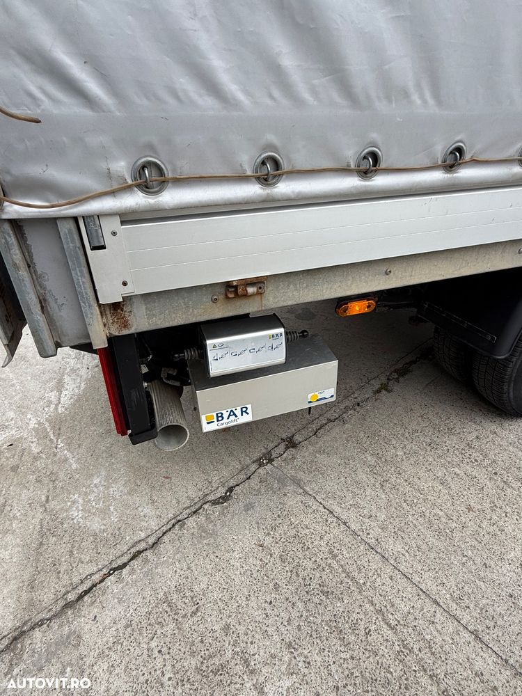Ford Transit - 24