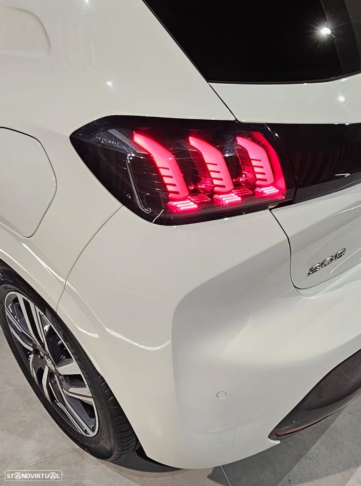 Peugeot 208 PureTech 100 Active Pack - 19