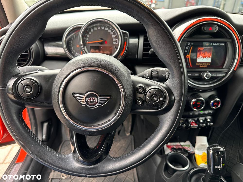 MINI Cooper Standard - 7