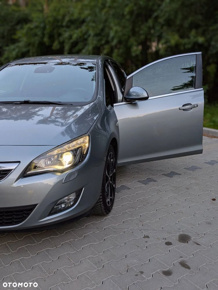 Opel Astra - 12