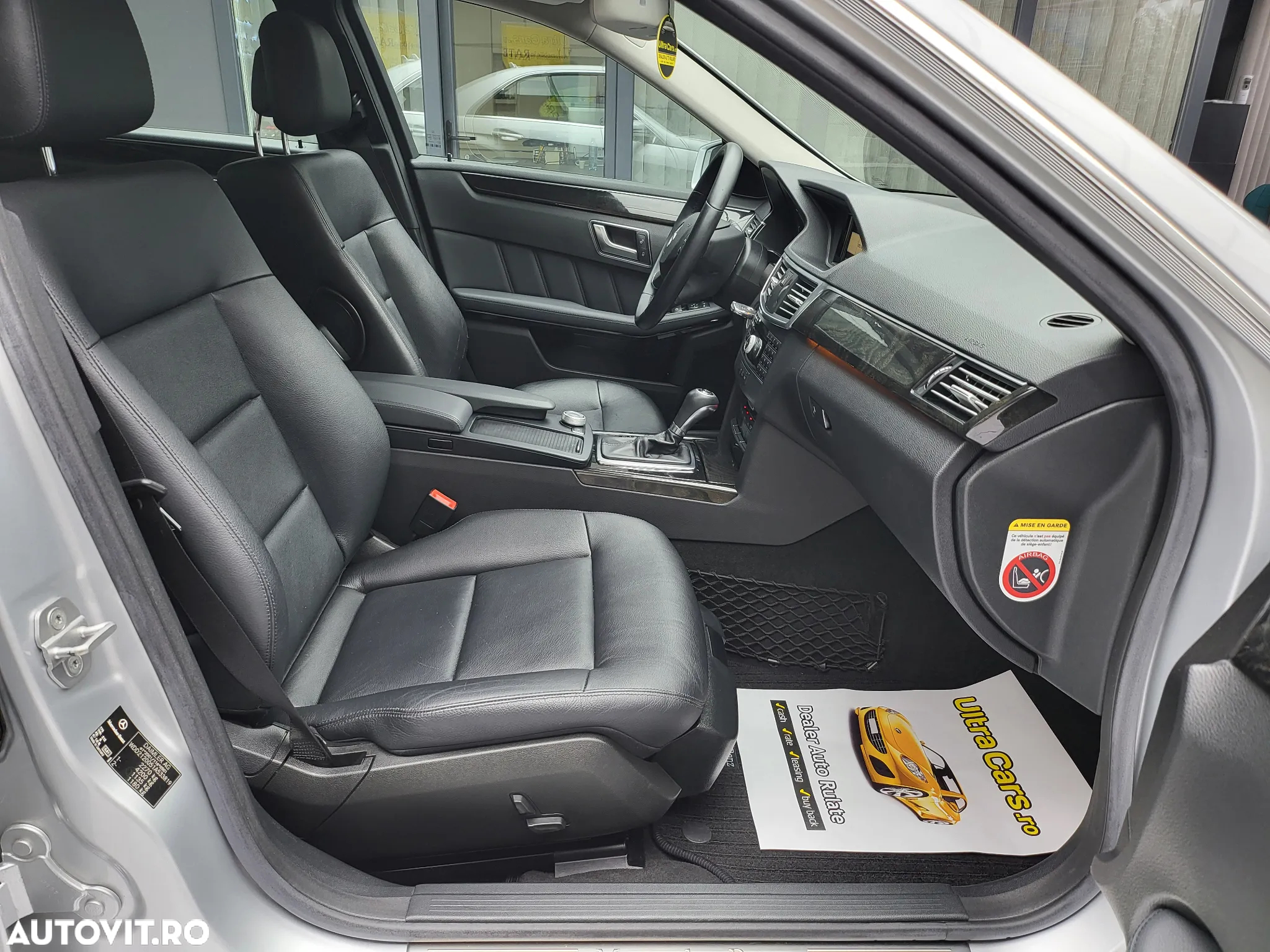 Mercedes-Benz E 200 CDI DPF BlueEFFICIENCY 7G-TRONIC Avantgarde - 10