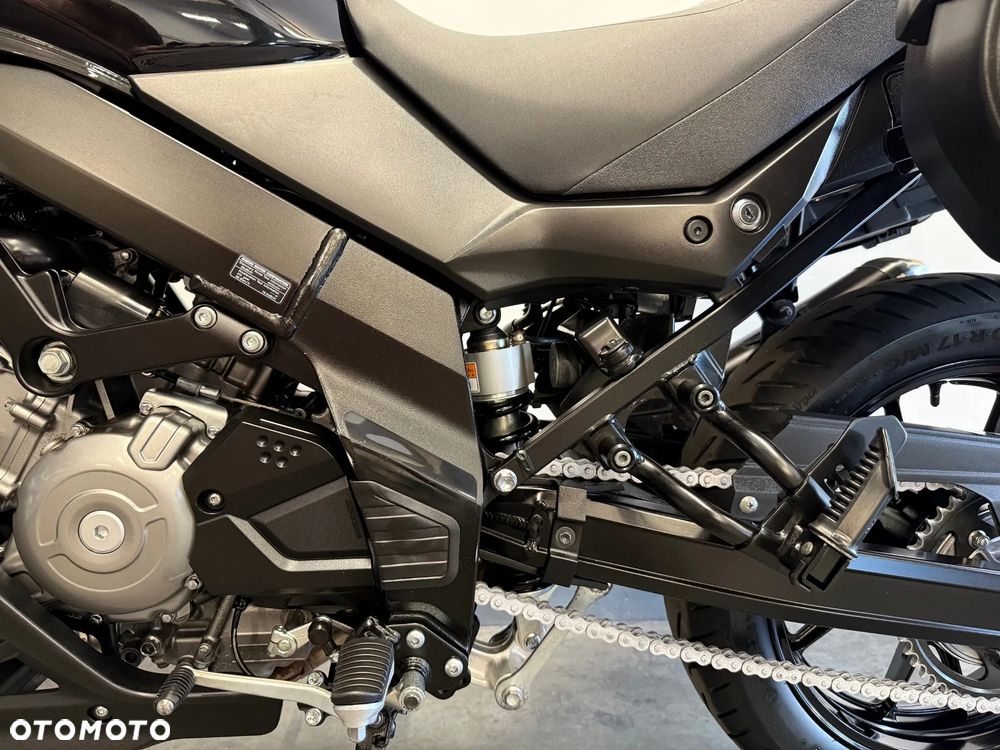 Suzuki V-STROM - 24