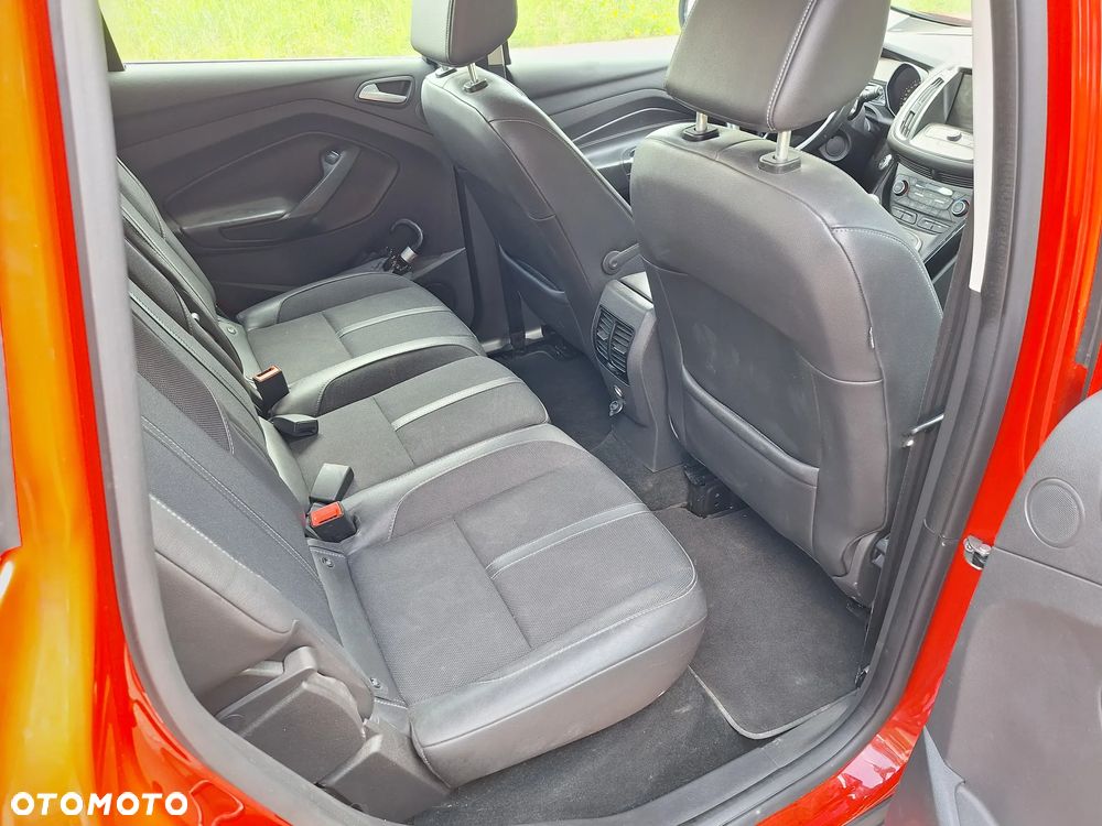 Ford C-MAX - 12