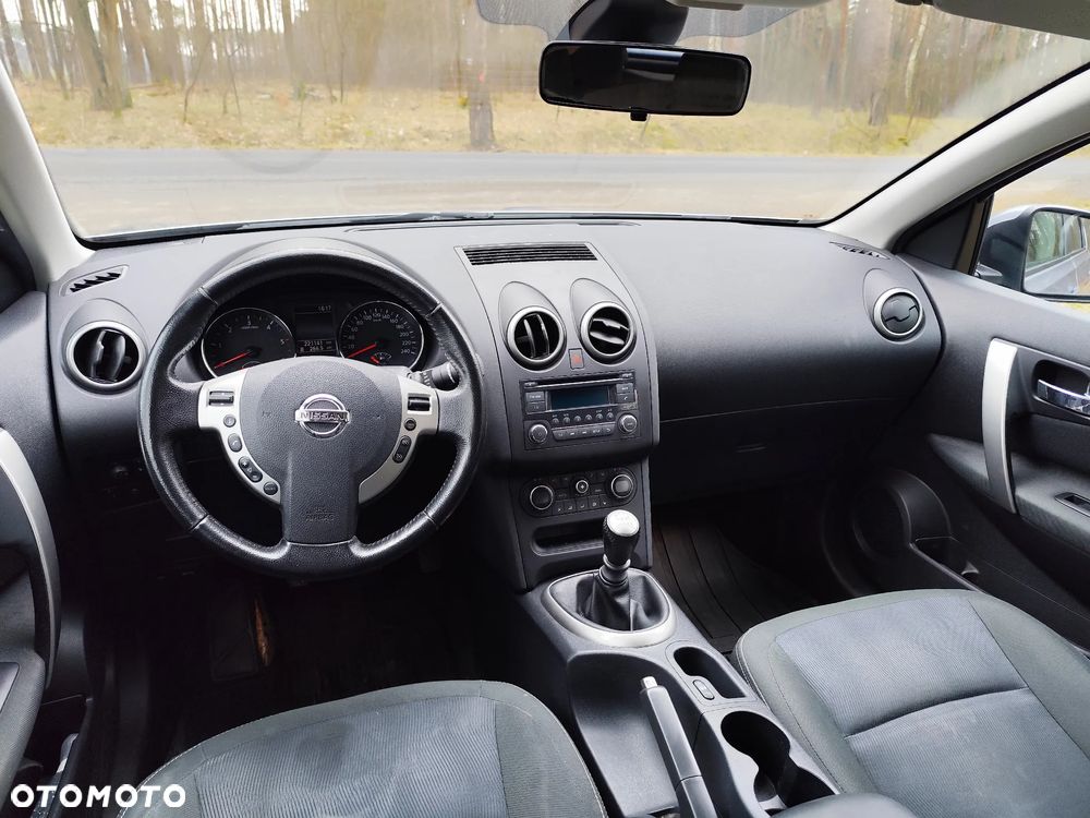 Nissan Qashqai - 10