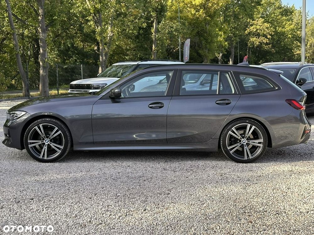 BMW Seria 3 318i Sport Line - 4