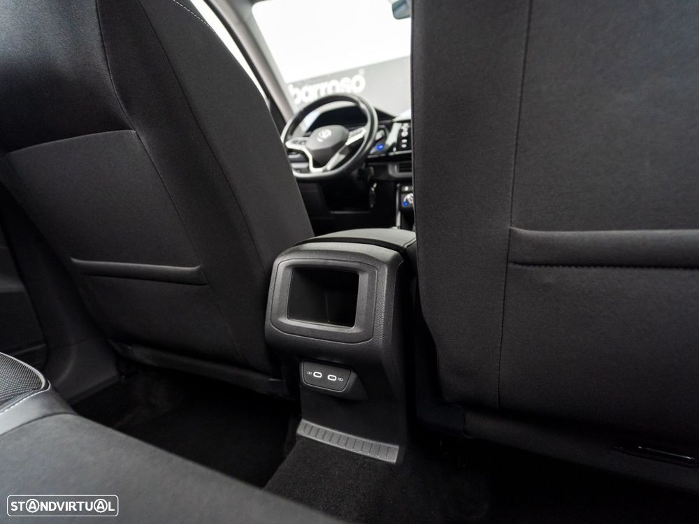 VW T-Cross 1.0 TSI BlackStyle - 34