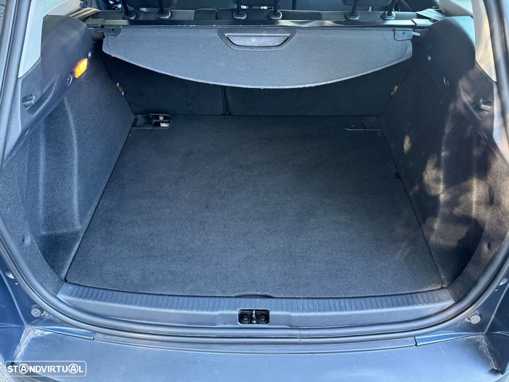 Renault Clio Sport Tourer Energy dCi 90 Start & Stop Experience - 25