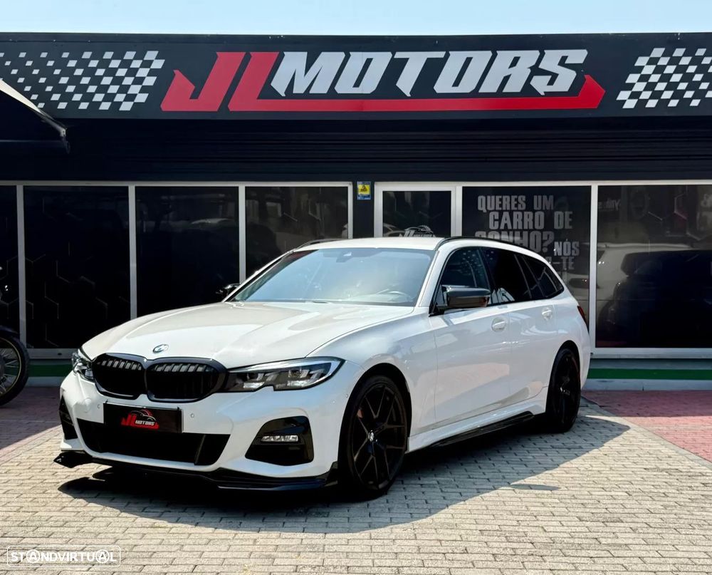 BMW 320 d Touring Pack Desportivo M Auto - 3
