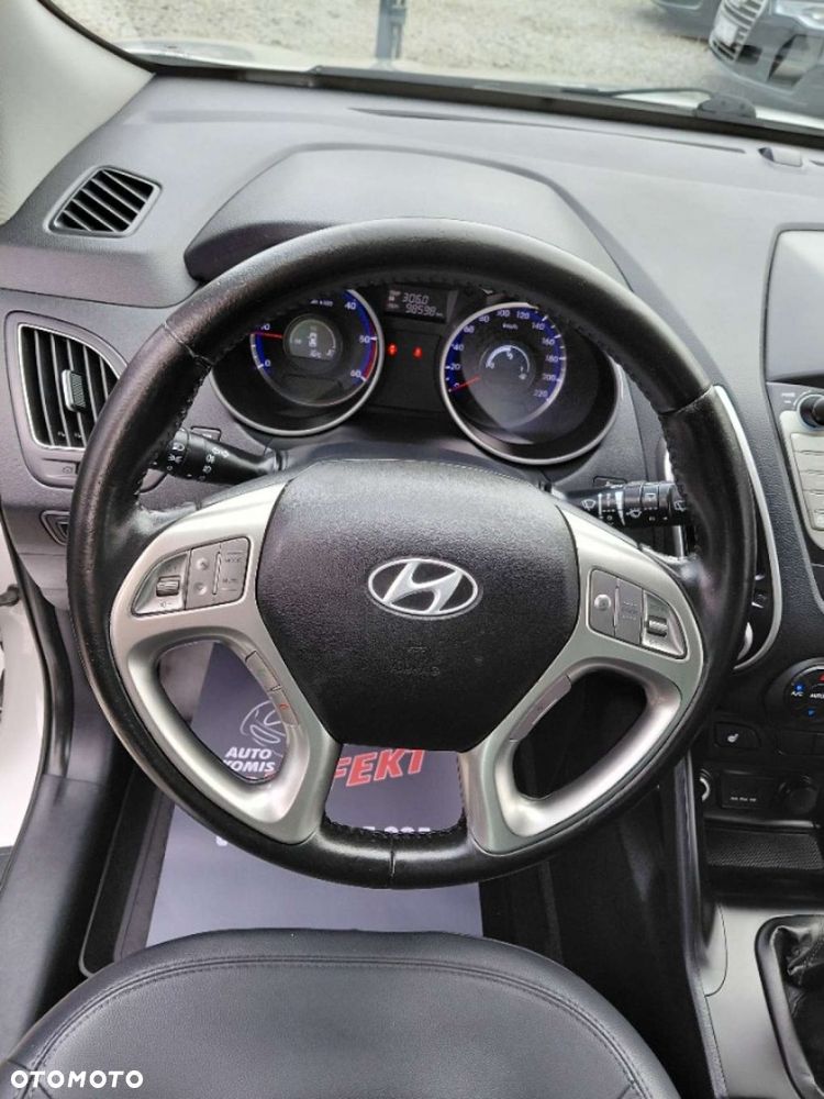 Hyundai ix35 - 14