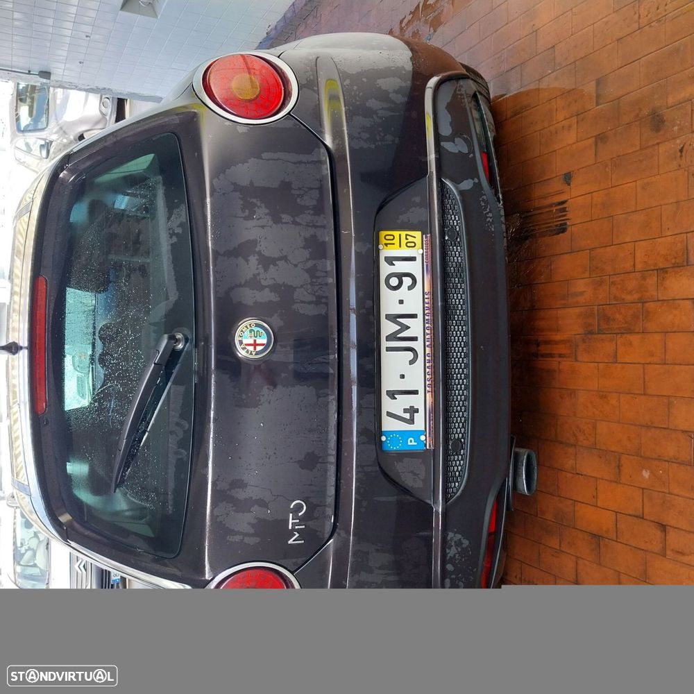 Alfa Romeo MiTo - 5
