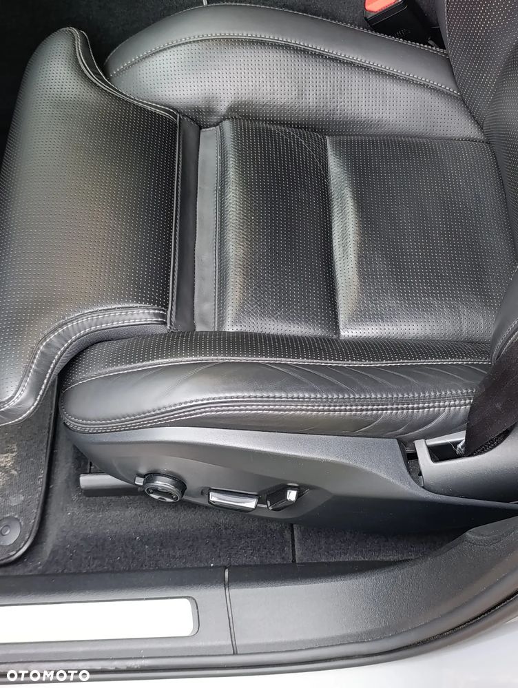 Volvo XC 60 B5 D AWD Geartronic RDesign - 18