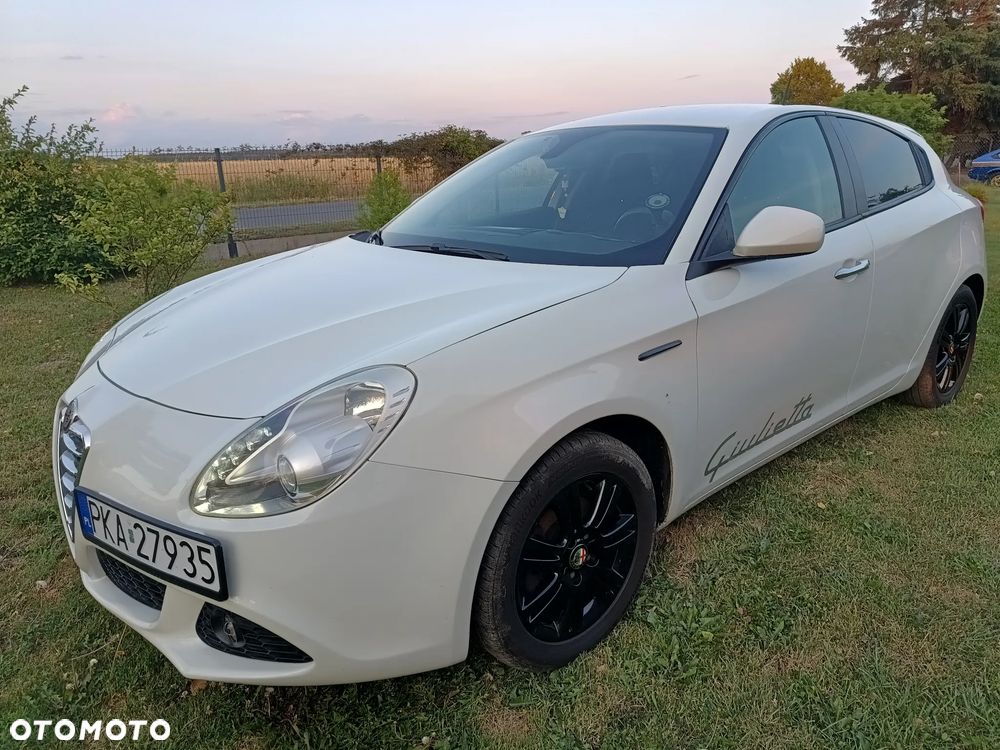 Alfa Romeo Giulietta 1.6 JTDM Distinctive - 1