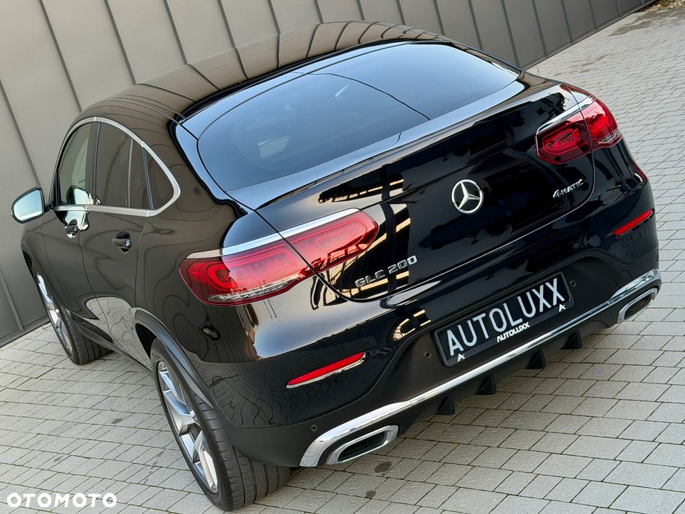 Mercedes-Benz GLC 200 4Matic 9G-TRONIC AMG Line Plus - 17