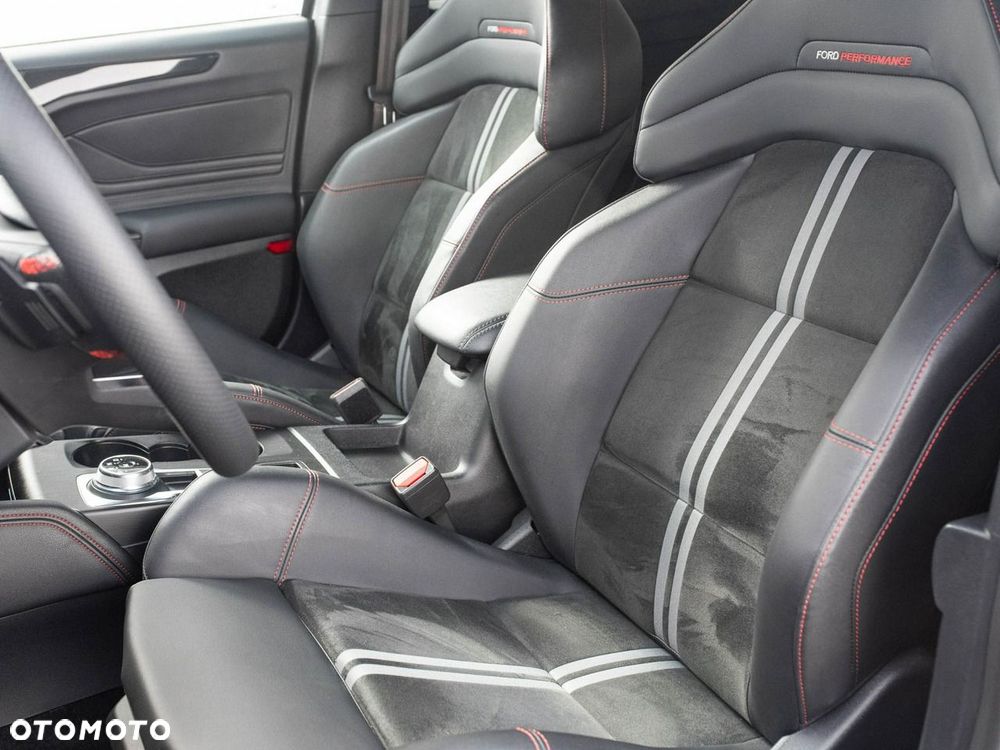 Ford Focus 2.3 EcoBoost S&S ST - 13