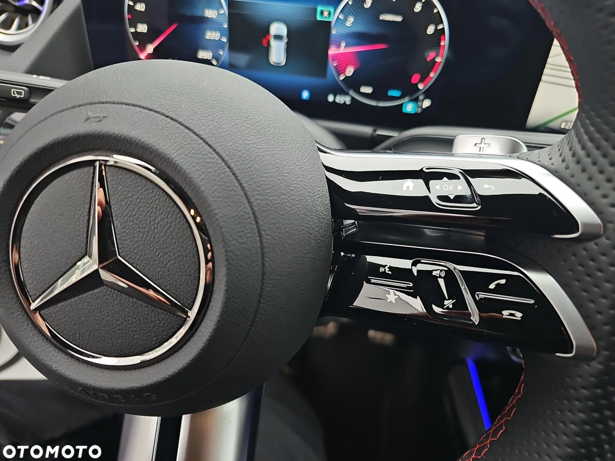 Mercedes-Benz GLA 200 AMG Line - 19
