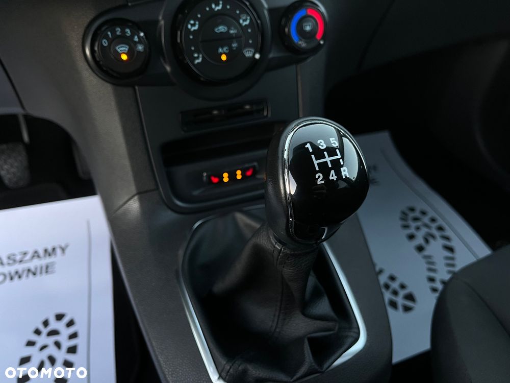 Ford Fiesta 1.0 EcoBoost Start-Stop Champions Edition - 22