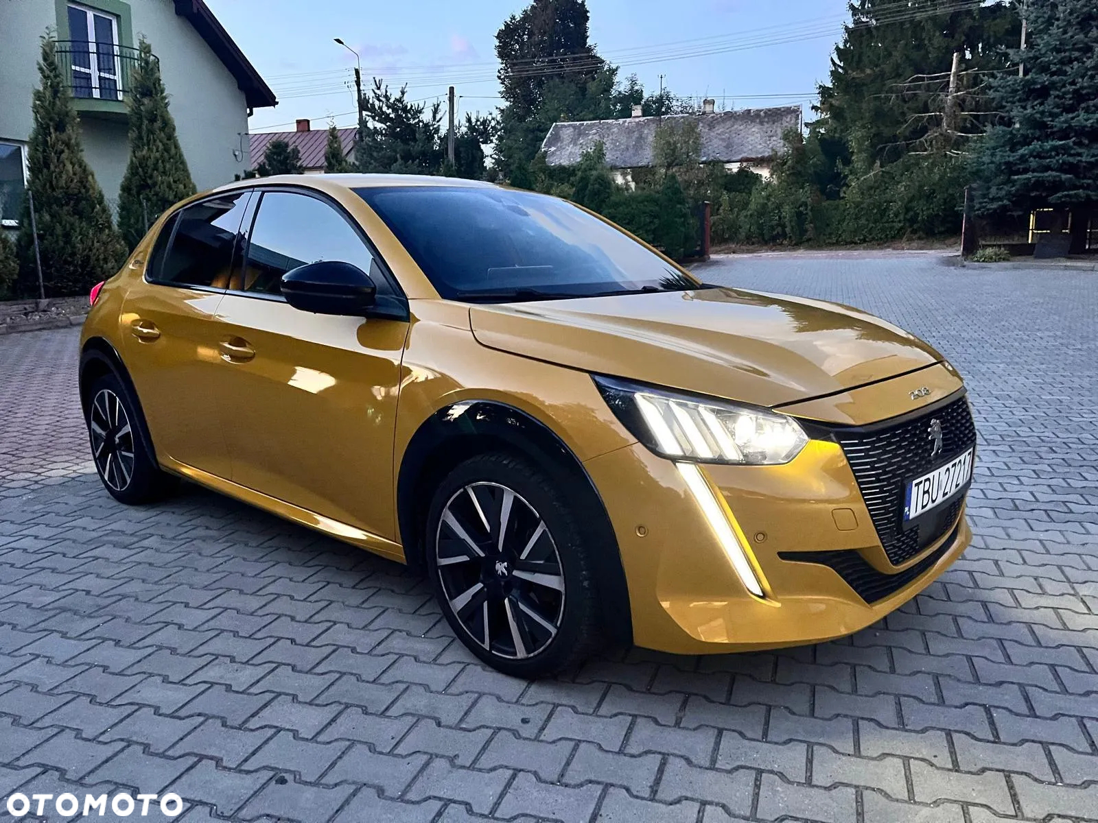 Peugeot 208 1.2 PureTech GT Line S&S EAT8 - 8