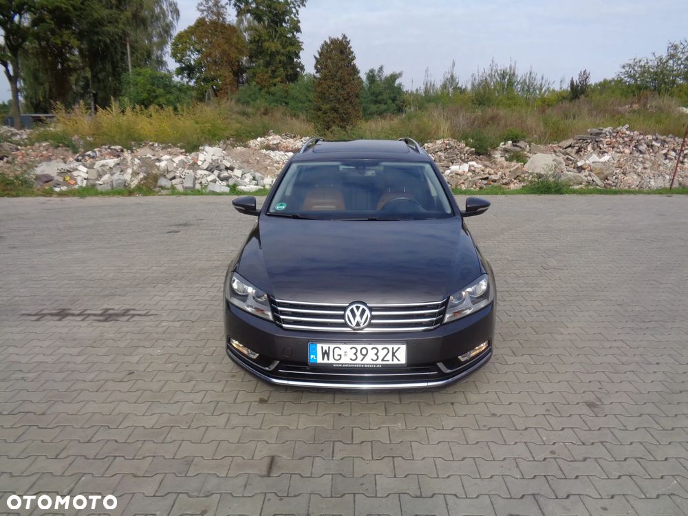 Volkswagen Passat 2.0 TDI DPF Highline - 32