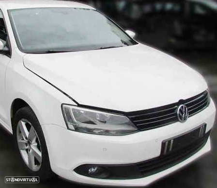 Frente completa do VW Jetta 1.6 TDI de 2011 (5421)