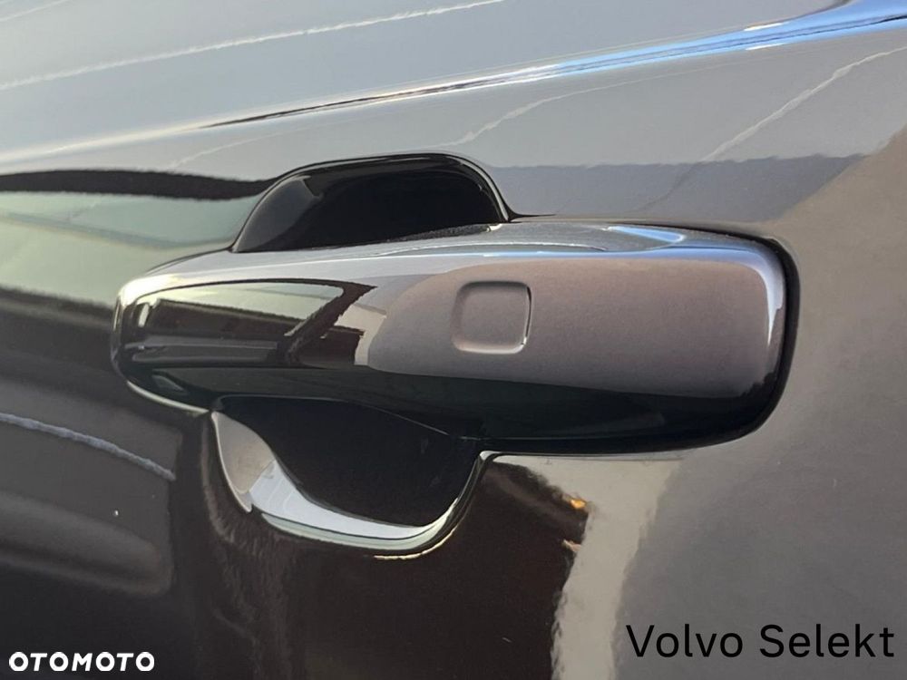 Volvo XC 90 - 34