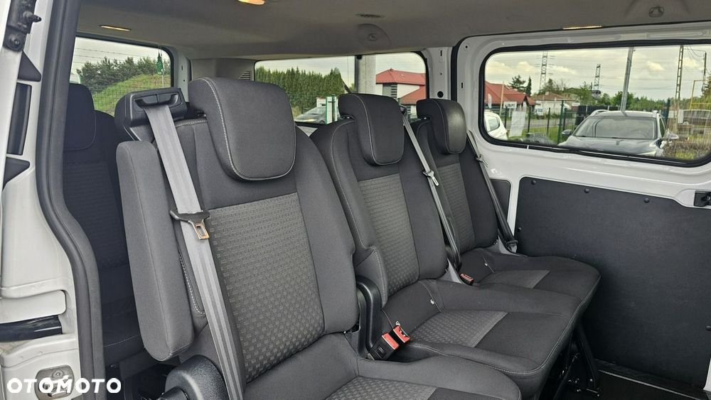 Ford Transit Custom - 19