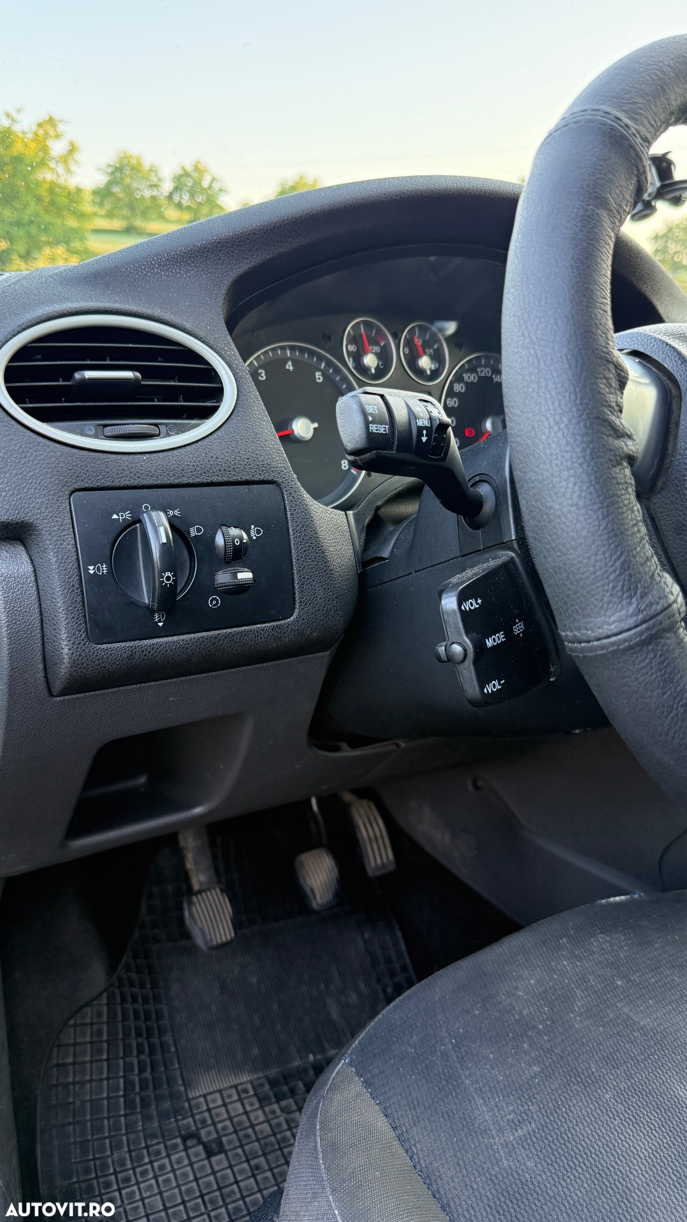 Ford Focus 1.6 Ti-VCT Trend - 9