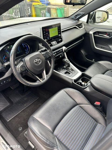 Toyota RAV4 - 27