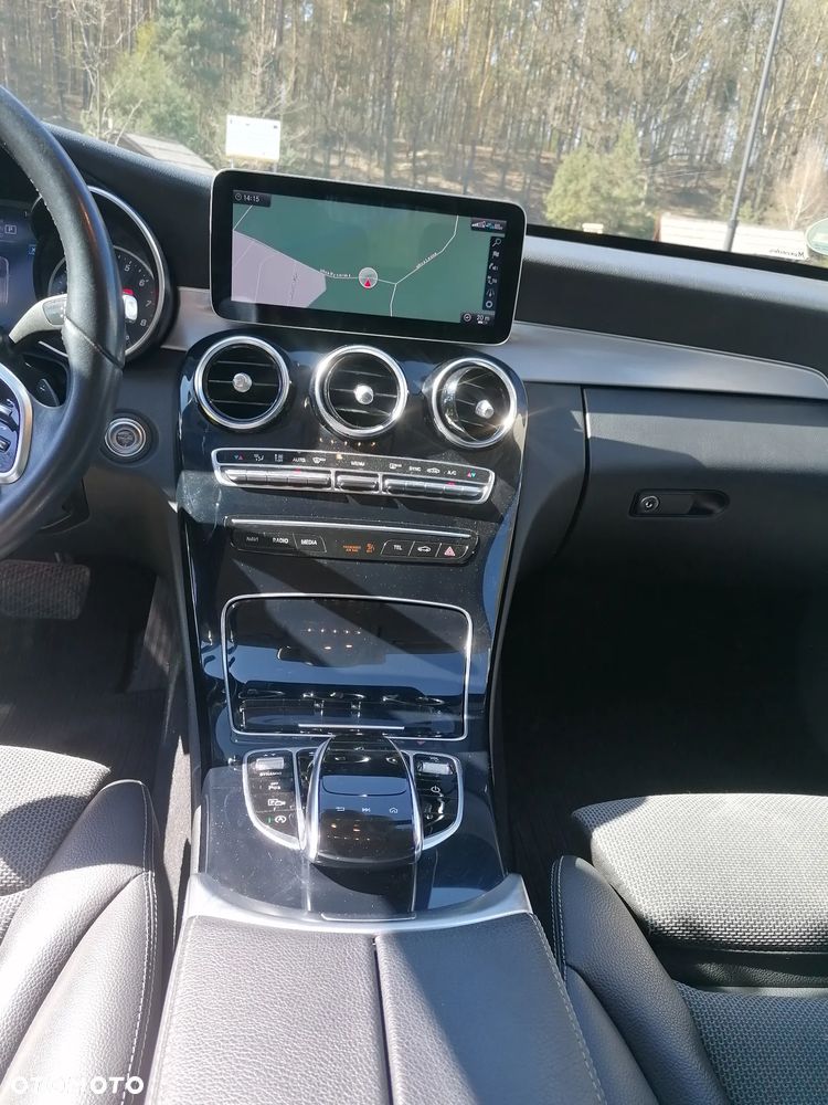 Mercedes-Benz Klasa C 180 9G-TRONIC Avantgarde - 18
