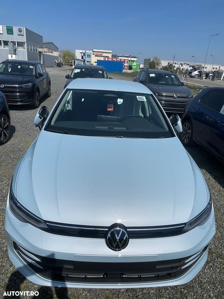 Volkswagen Golf 1.5 eTSI DSG MHEV Life - 3