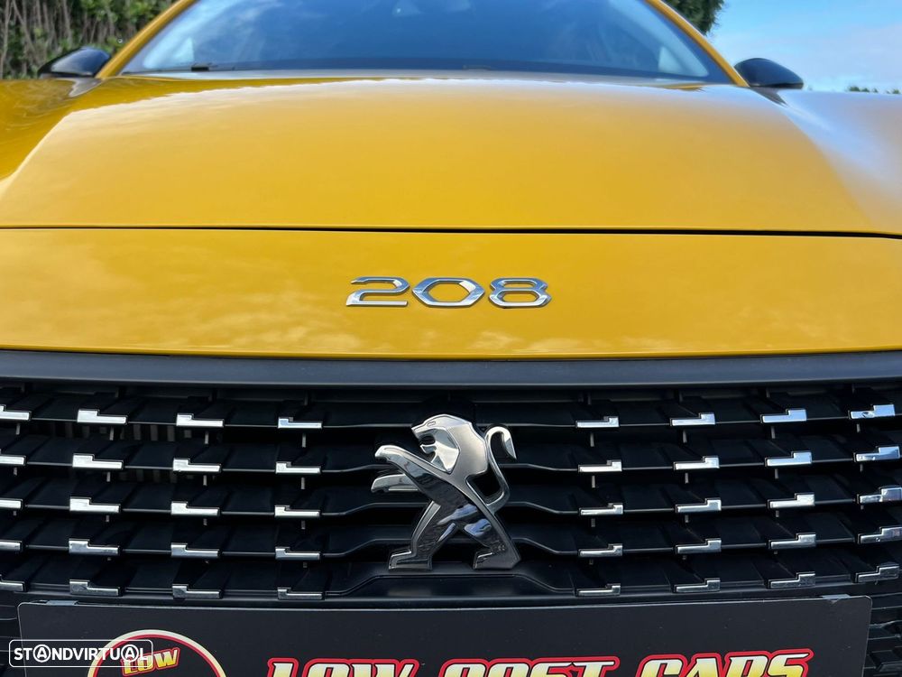 Peugeot 208 1.2 PureTech Allure - 17