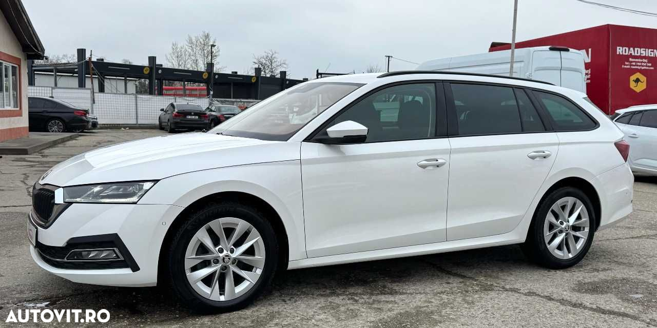 Skoda Octavia 2.0 TDI DSG Style - 3