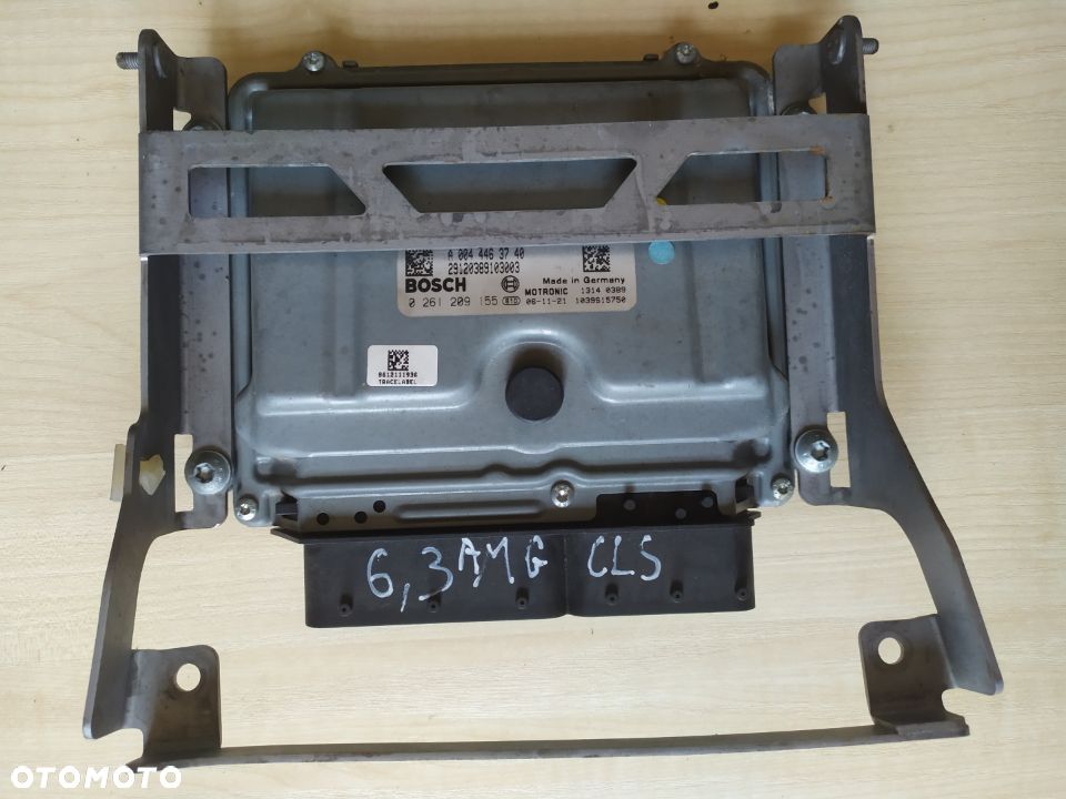 MERCEDES 6.3 AMG m156  komputer silnika A1561501079 A004446374 - 1