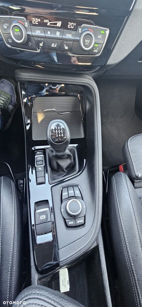 BMW X1 sDrive18i - 10