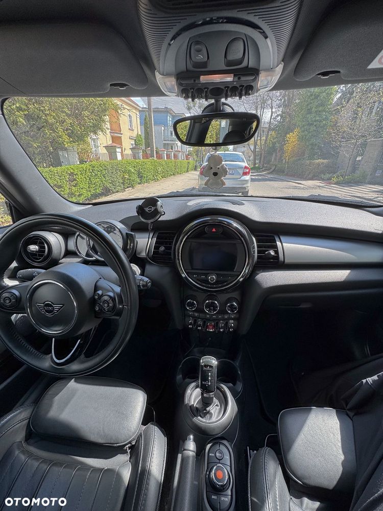 MINI Cooper Standard - 10