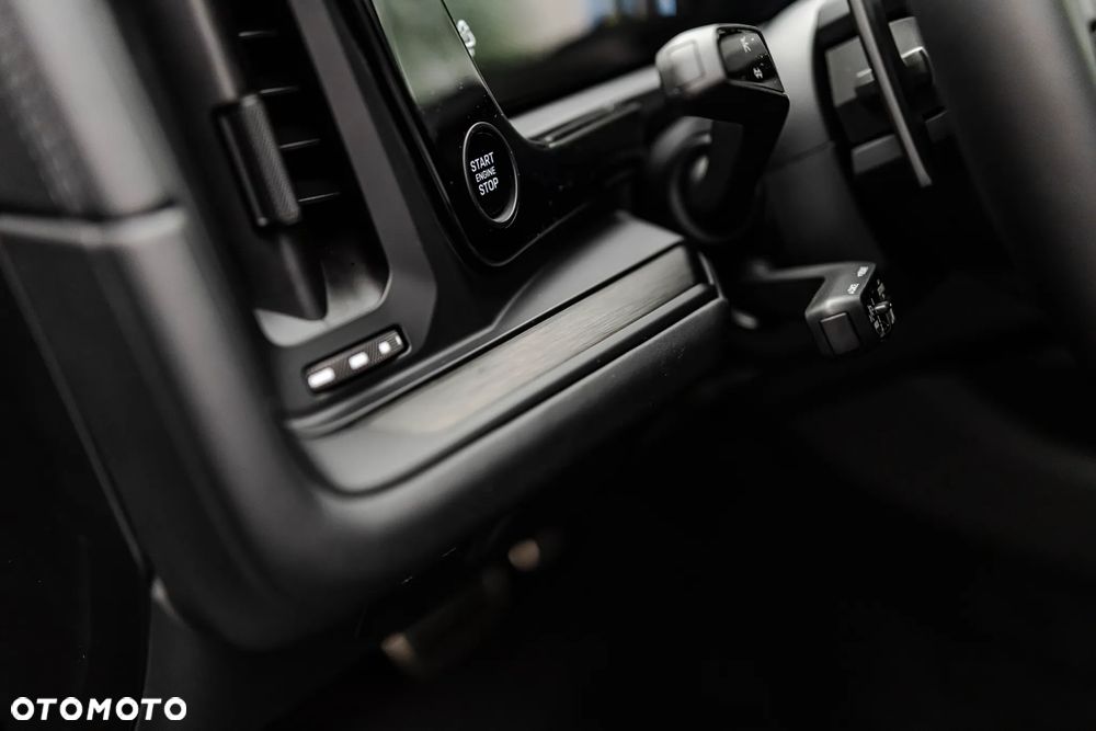 Porsche Cayenne Standard - 19