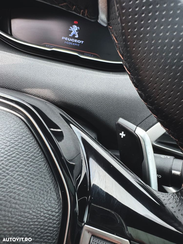 Peugeot 3008 BlueHDi 130 Stop & Start EAT8 GT Pack - 31