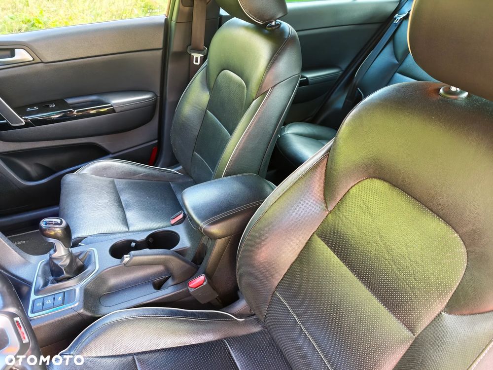 Kia Sportage - 14