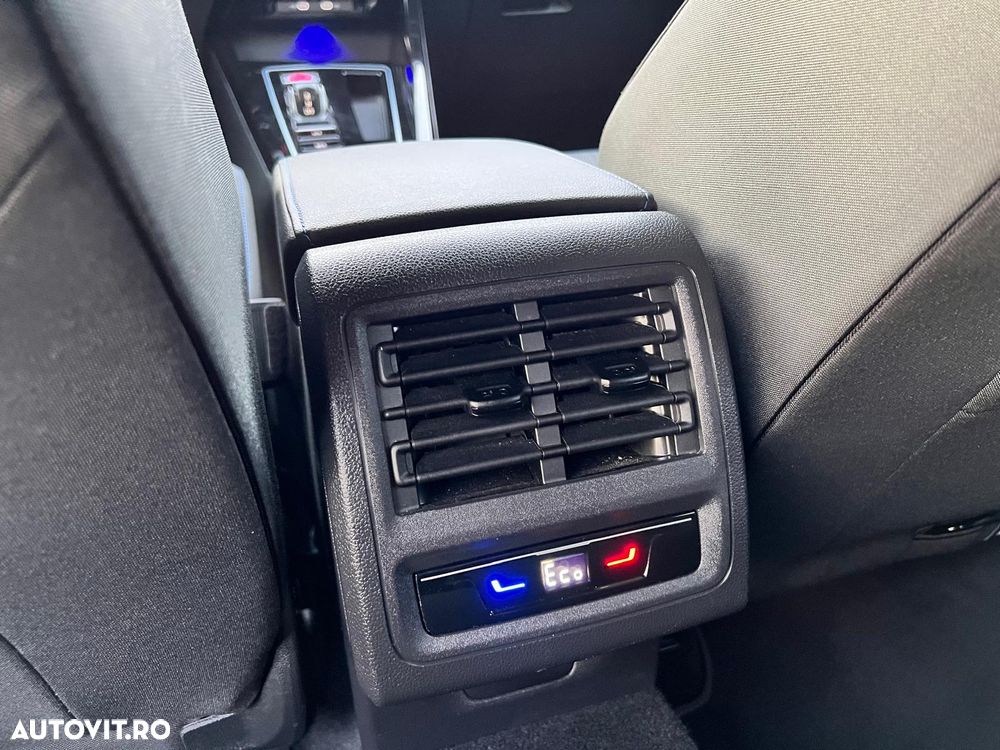 Volkswagen Golf - 20