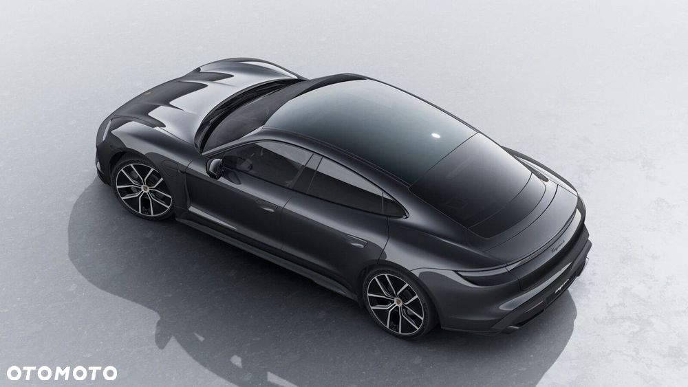 Porsche Taycan - 6
