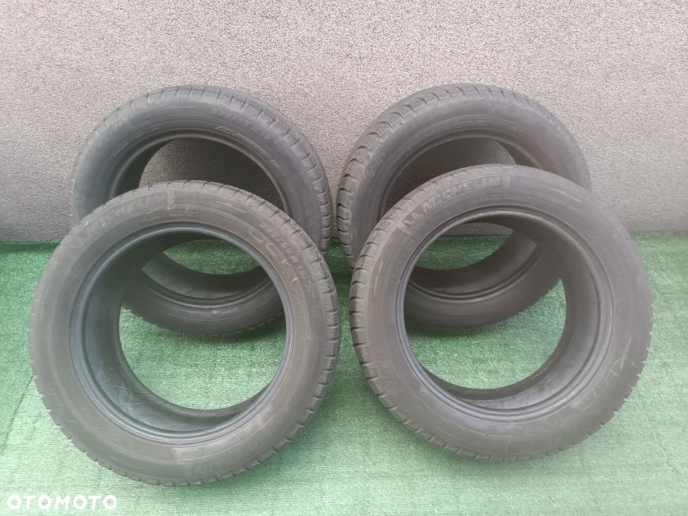 Komplet 4 szt - Opony Zimowe Zima Michelin 205/55/16 205/55r16 rok 2008, bieżnik 5,5-6 mm - 1