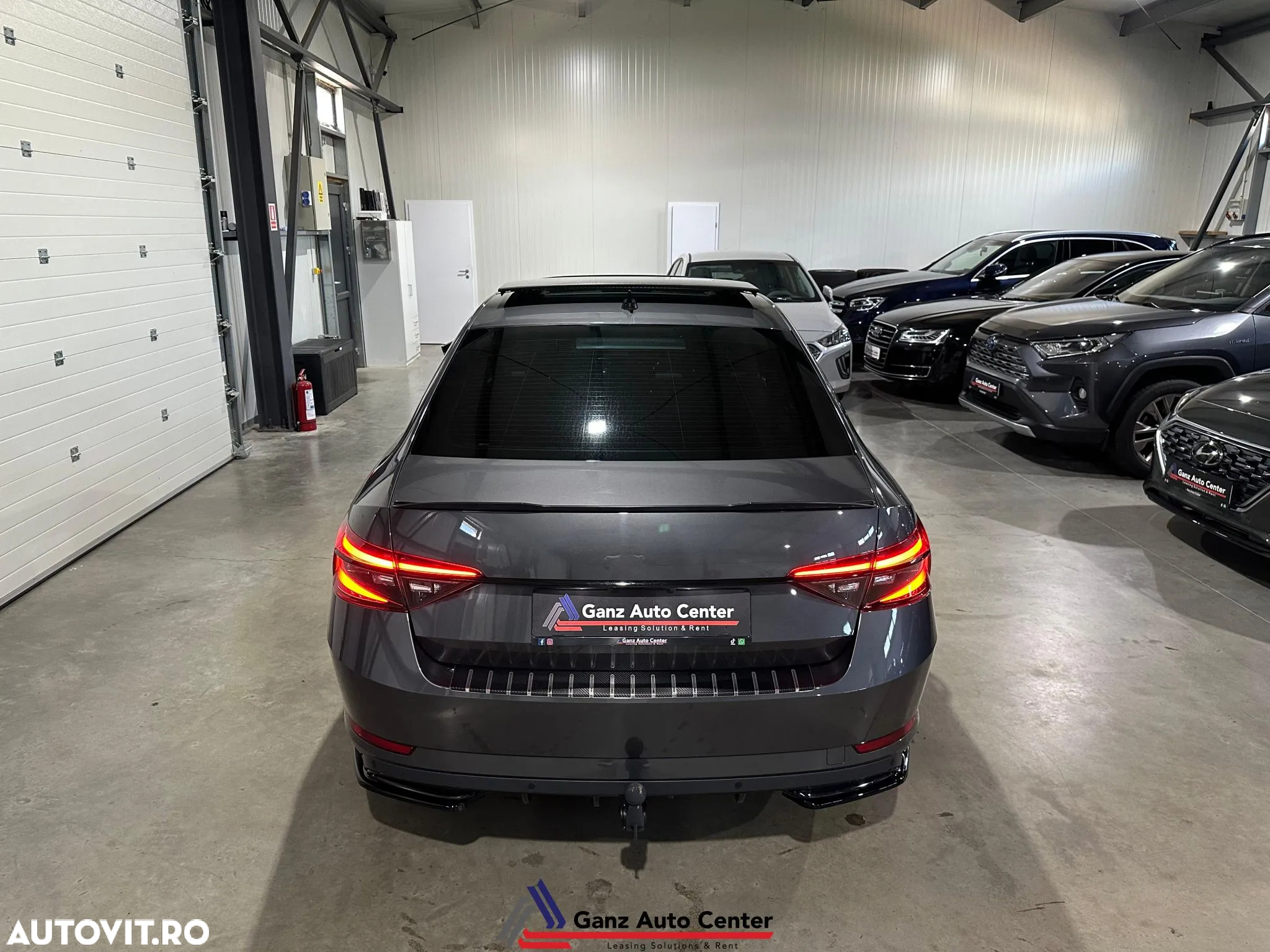 Skoda Superb 2.0 TDI 4X4 DSG Laurin & Klement - 22