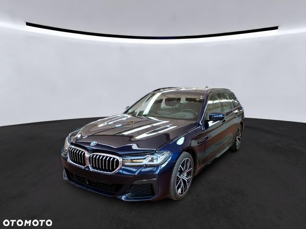 BMW Seria 5 540i xDrive - 2