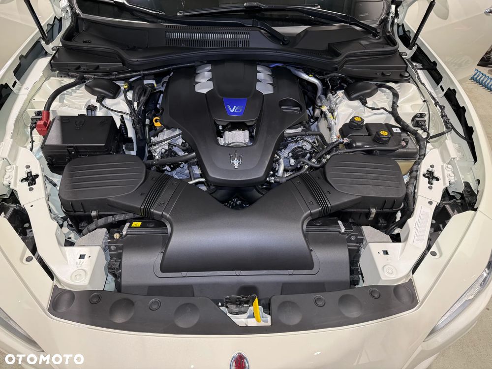 Maserati Ghibli S Q4 GranSport - 31